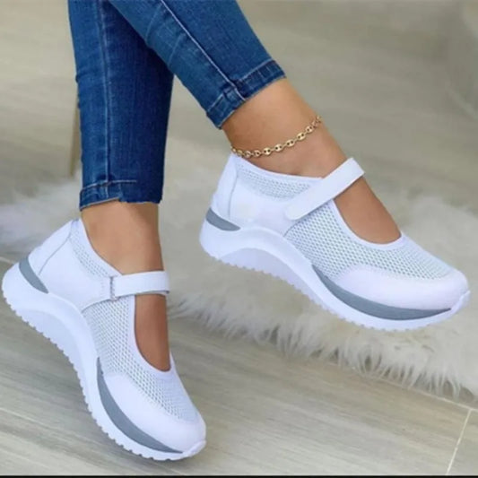 moon shoes